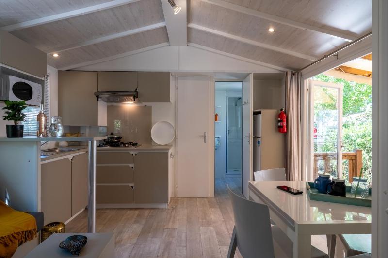 Mobile Home 3 bedrooms image 3