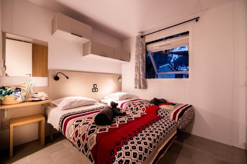 Mobile Home image 3