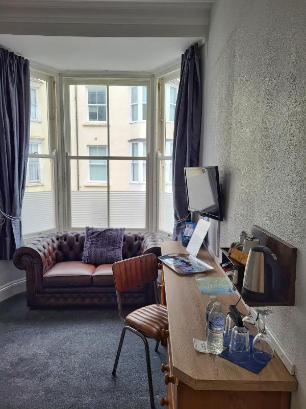 Ashby House - image 32