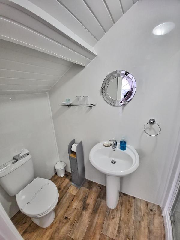 Small Double Room - Upper Floor image 4