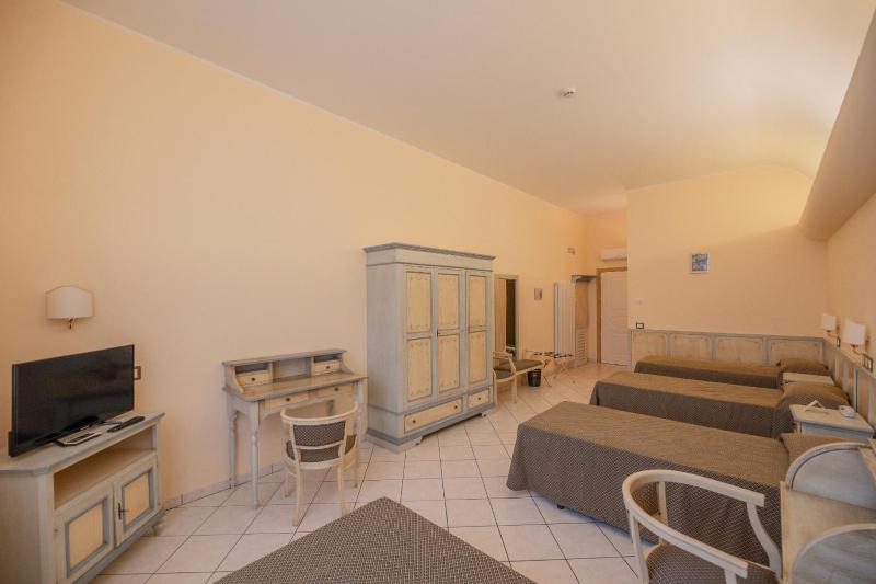 Villa Santa Margherita - Albergo - image 50