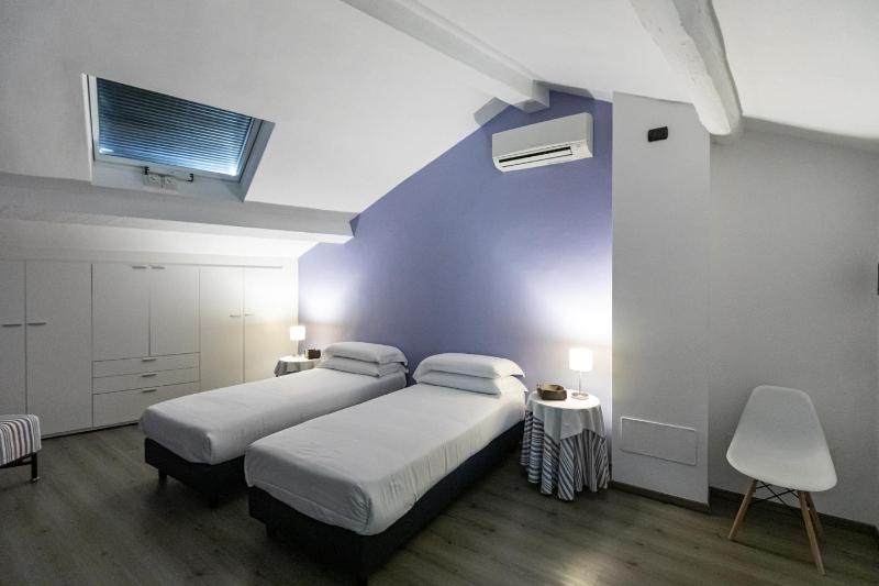Two-Bedroom Apartment image 4