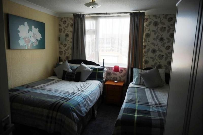 Dunromin Hotel - image 18