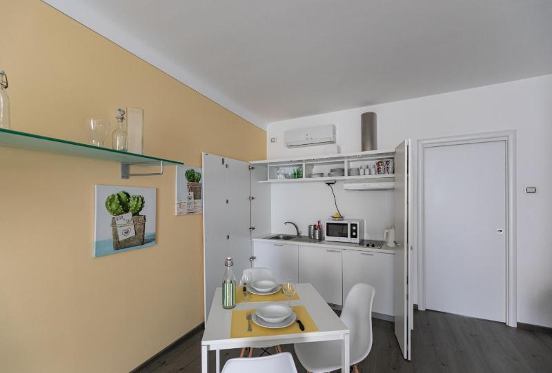 One-Bedroom Apartment - Second Floor image 3