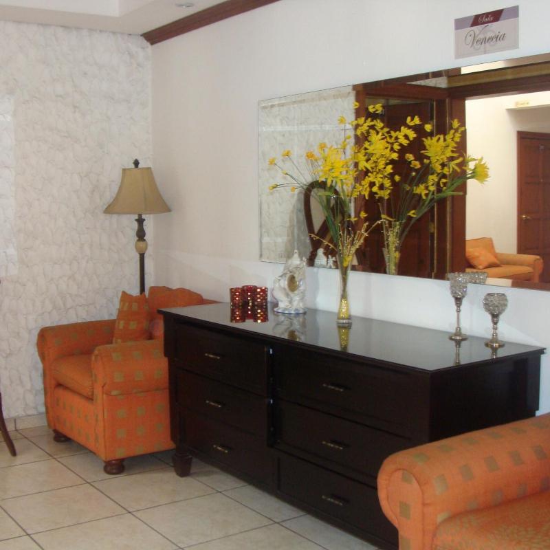 Hotel Villa Florencia Zona Rosa - image 9