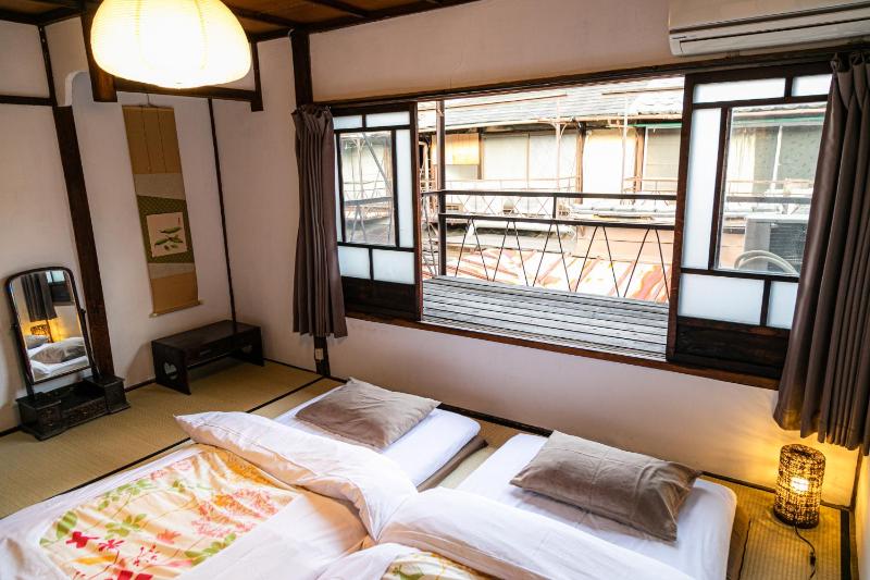 OKI's Inn - image 16