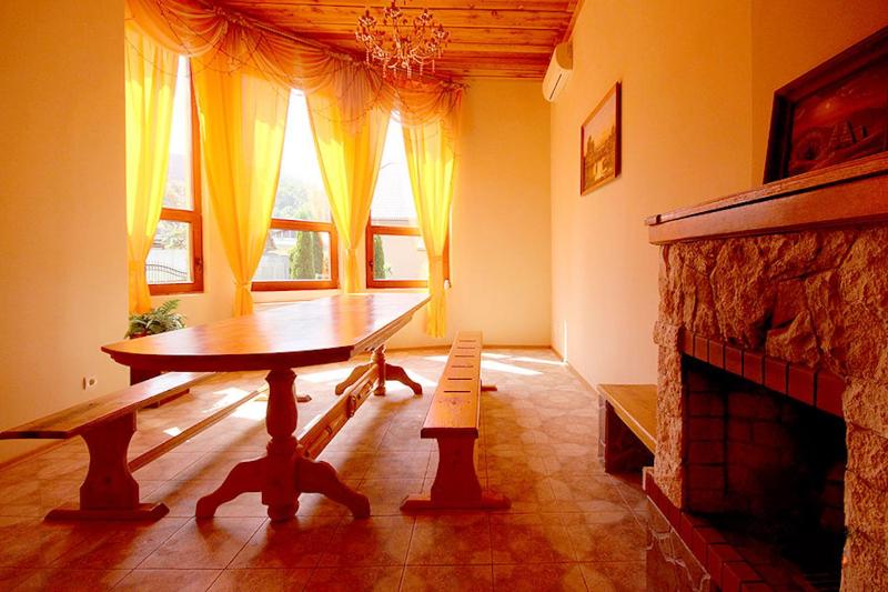 Villa image 4