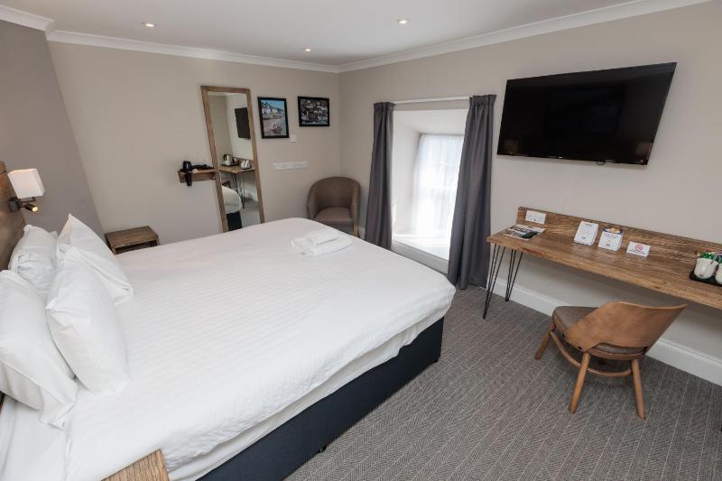 Double Room image 4