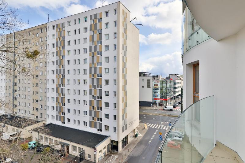 Batorego 7 Gdynia Premium Apartments with Parking by Noclegi Renters - image 31