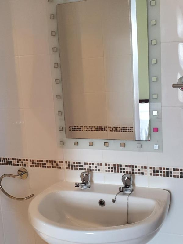 Grosvenor House Hotel - image 3