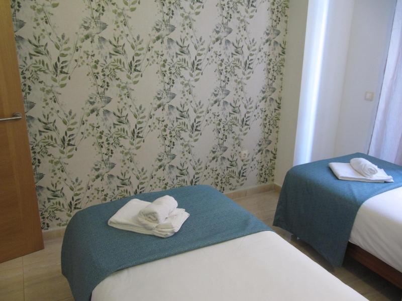 Superior Two-Bedroom Apartment (4-5 Adults) image 2