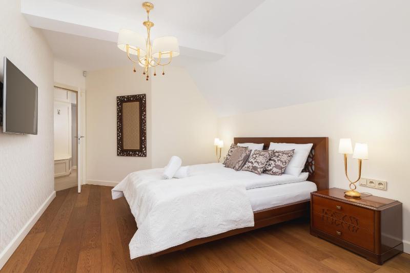 Apartament Lux Rezydencja Tatry by Renters Prestige - image 21