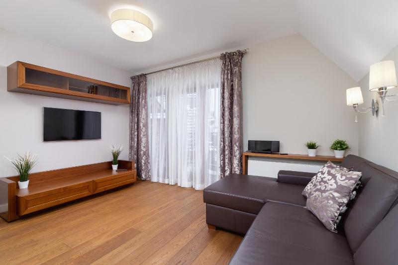 Apartament Lux Rezydencja Tatry by Renters Prestige - image 32