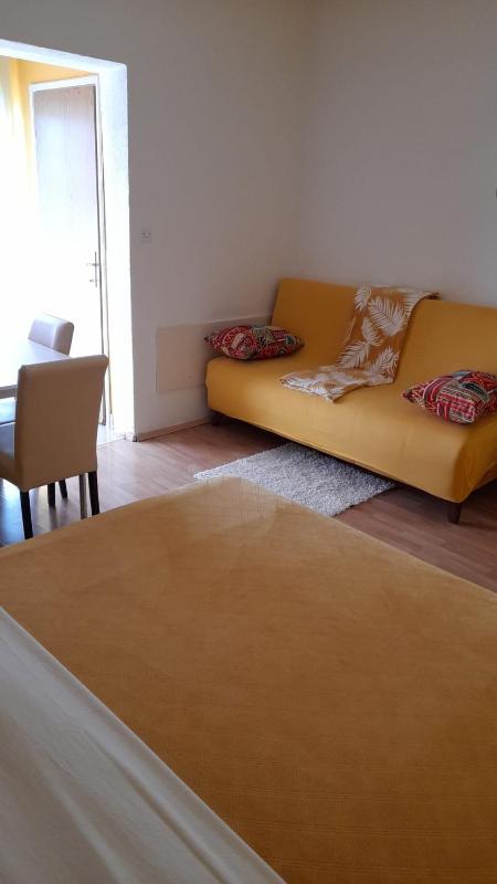 Studio with Balcony and Sea View (3 Adults) image 1
