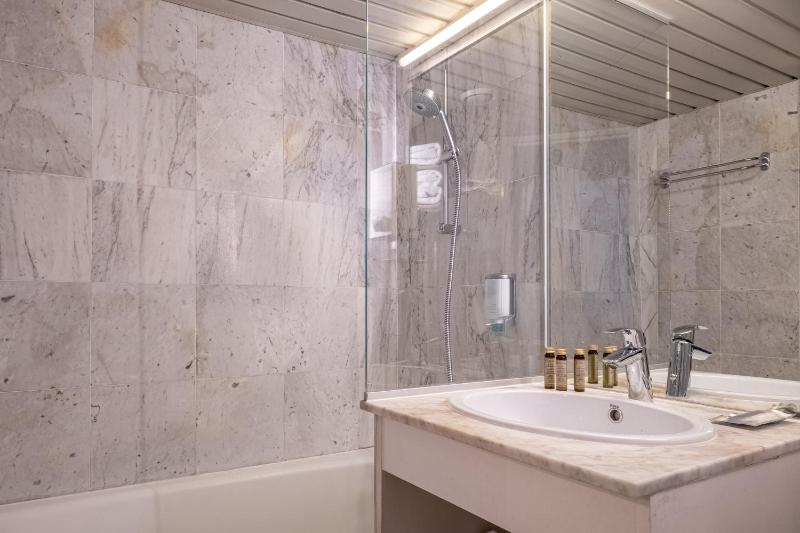 Standard Double Room image 1