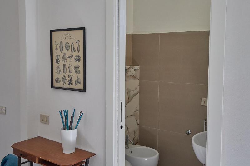 Double or Twin Room image 4