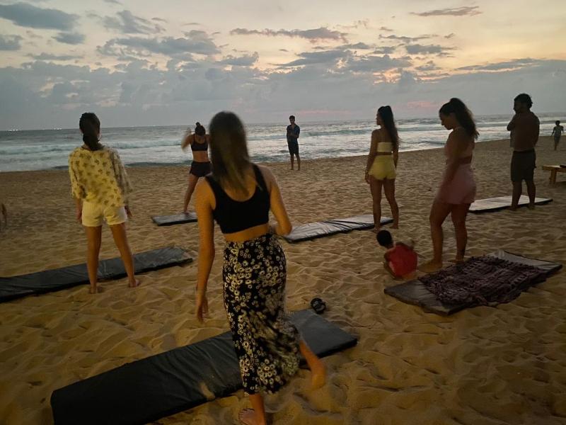 Hansa Surf Hotel - image 12