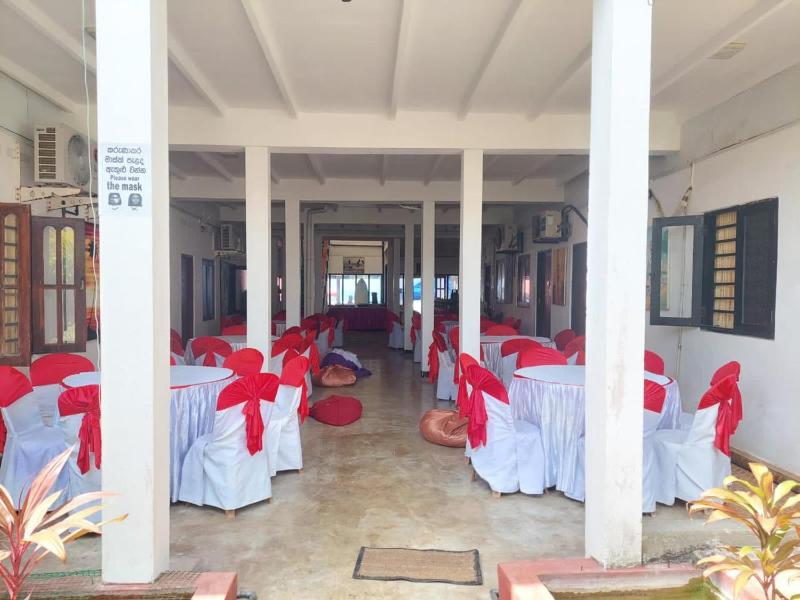 Hansa Surf Hotel - image 28