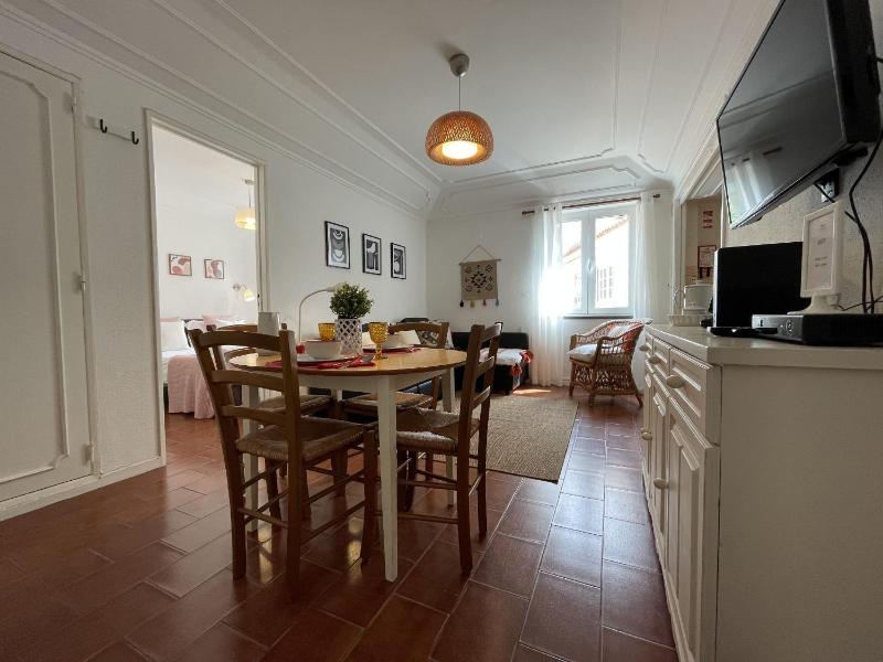 Ribeira Beach Apartment in Cascais - image 14