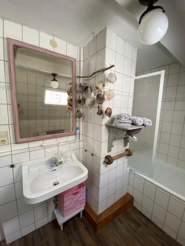 Apartment with Balcony image 4
