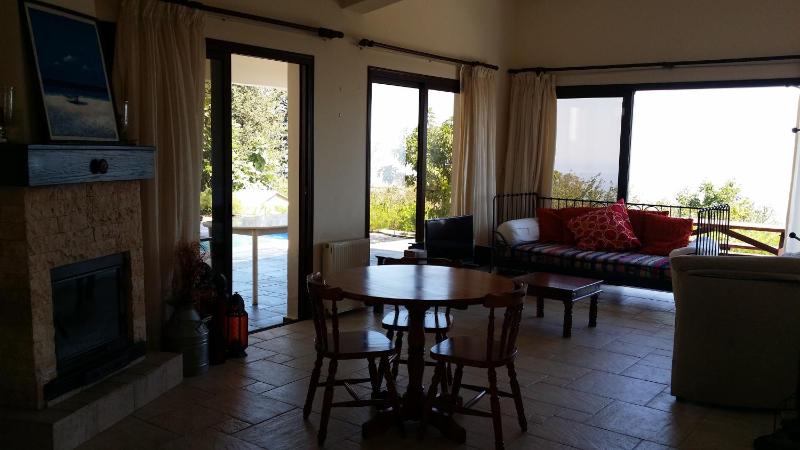 Four-Bedroom Villa with Private Pool image 3