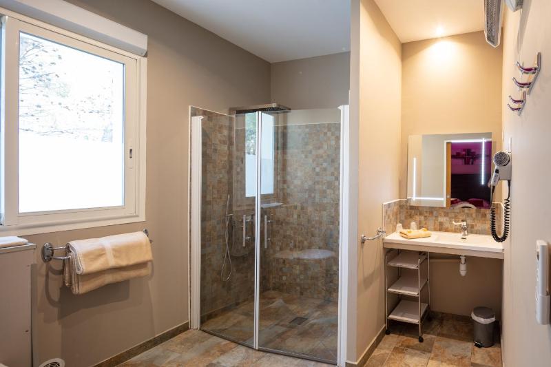 Romantic Double Room image 3