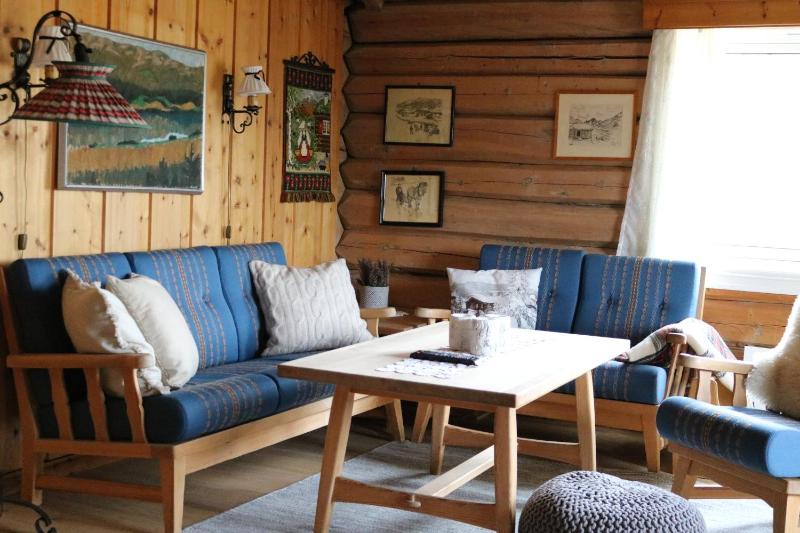 Two-Bedroom Chalet image 3
