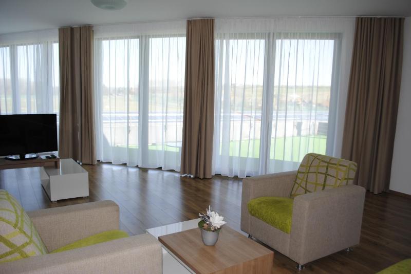 Suite with Balcony image 4