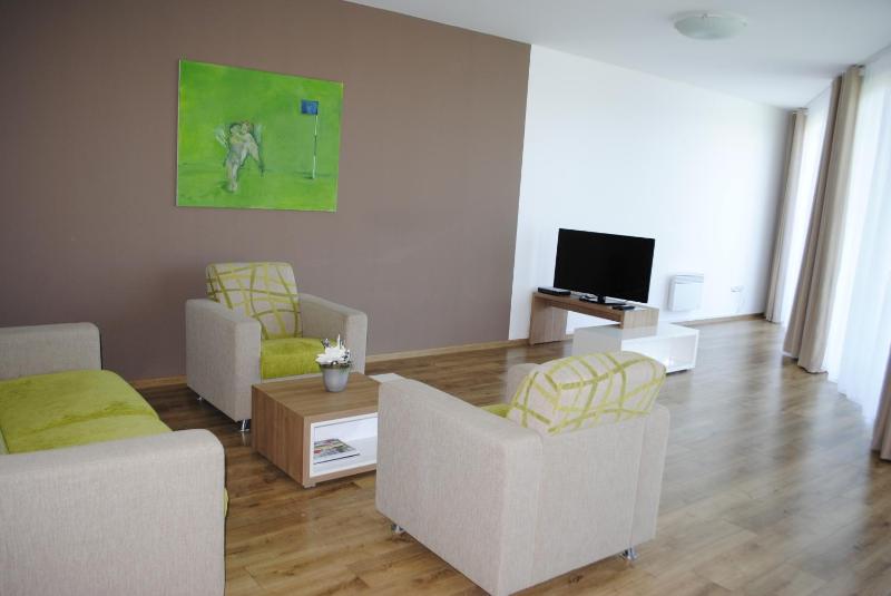Suite with Balcony image 3