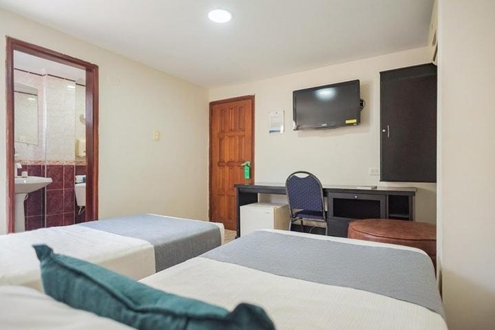 Hotel Rivera Del Mar - image 8