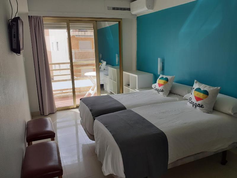 Hotel Clibomar Jamaica - image 10
