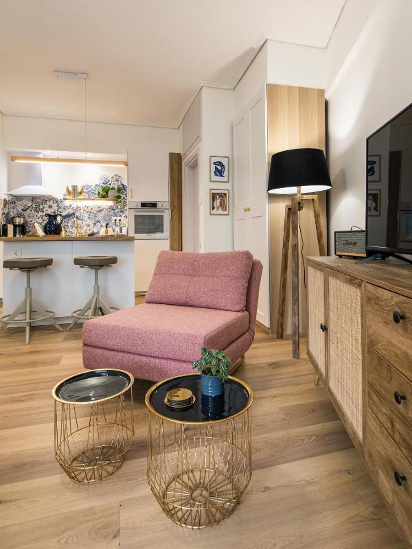 Chic & Comfort Homes in Central Volos # 3 - image 48