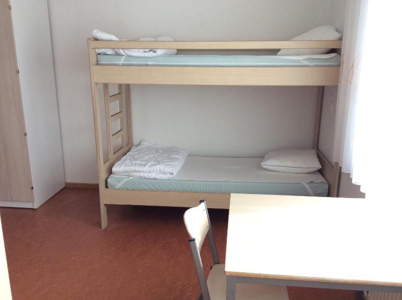 Mixed Dormitory Room image 1