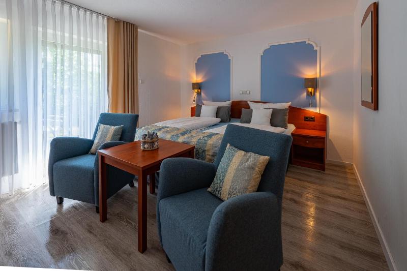 Double Room in Guest House image 4