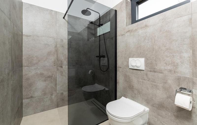 Villa Lucia with Jacuzzi and Private Pool - image 9