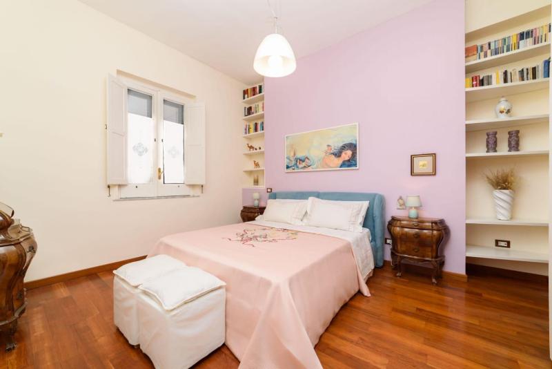 La Camelia Apartment - image 10