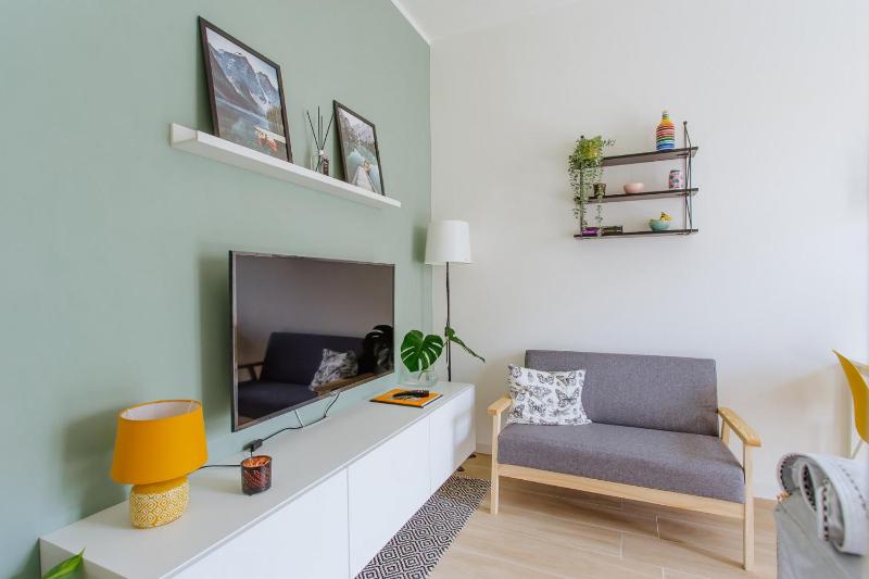 Yourbanflat Green River Images