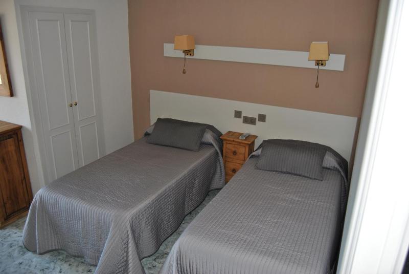 Double Room without sea view image 4
