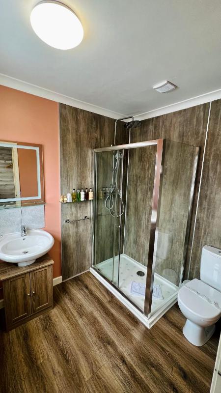 Double or Twin Room image 2