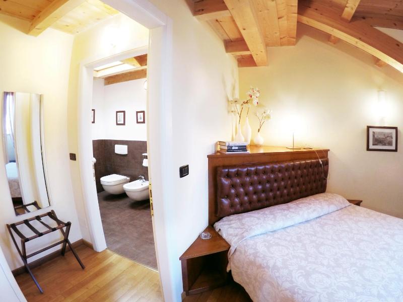 Suite image 3