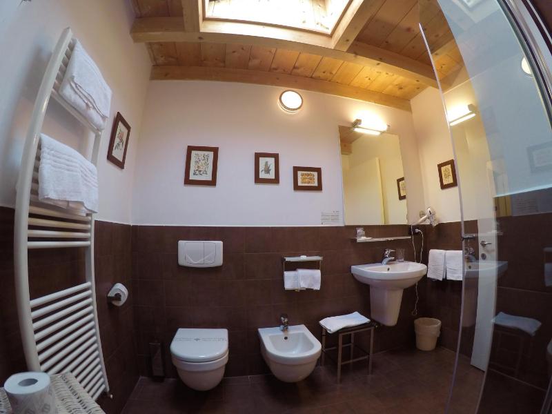 Suite image 2