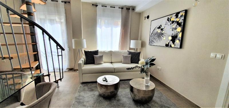 Balmes Street - image 1