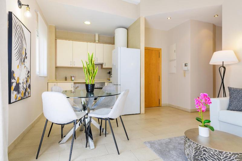 Balmes Street - image 4