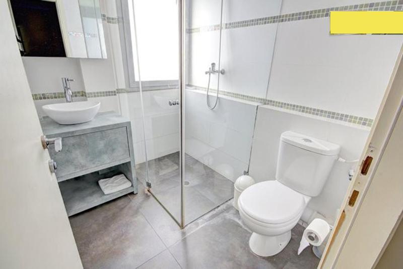 TLV Living Apartment - image 11