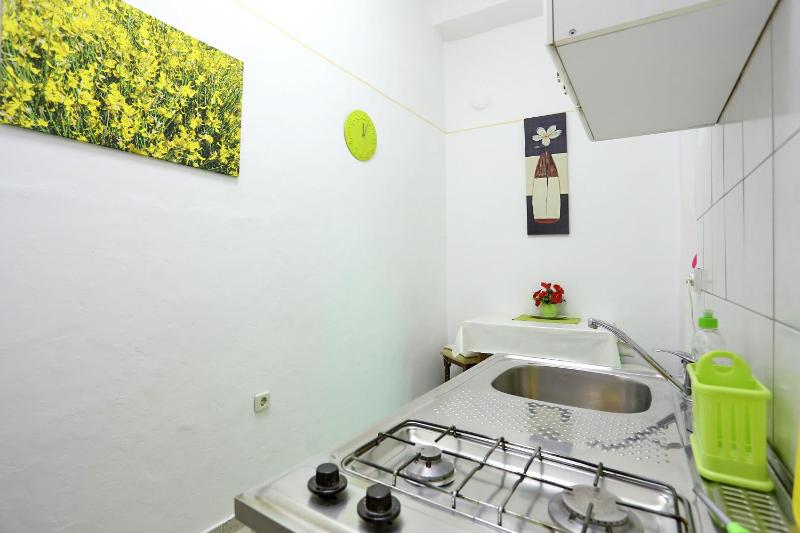 One-Bedroom Suite image 3