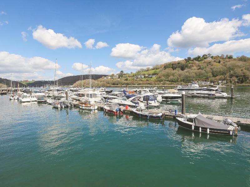 Quayside Dart Marina - image 20