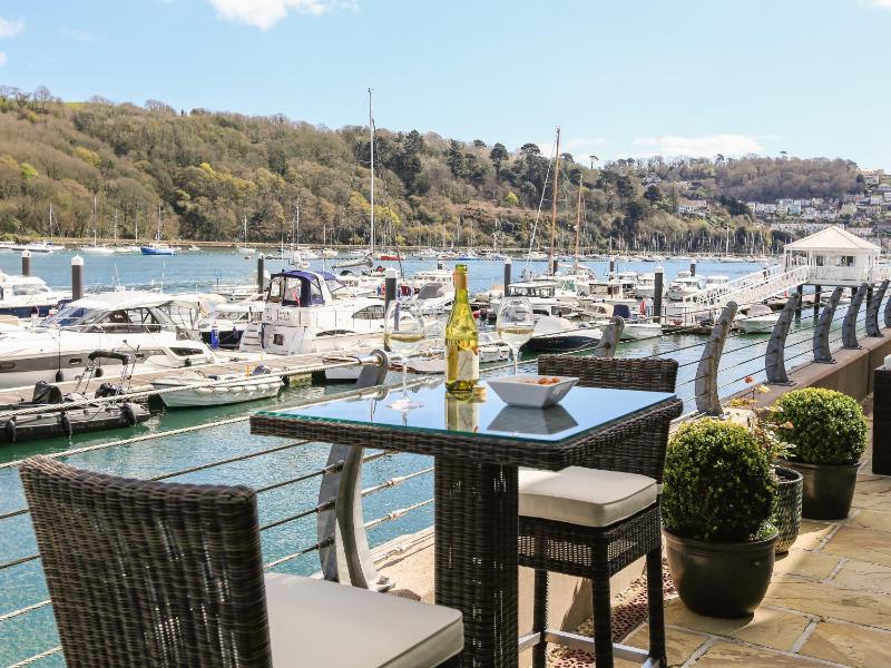 Quayside Dart Marina - image 8