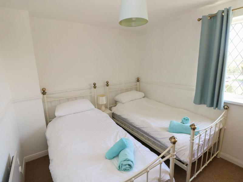 Grooms Cottage - image 24