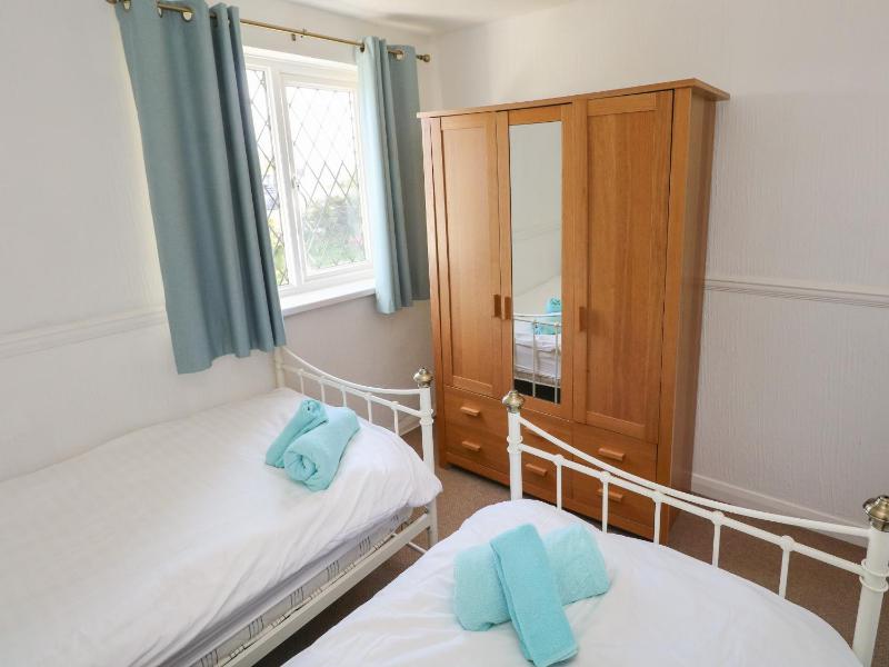 Grooms Cottage - image 16