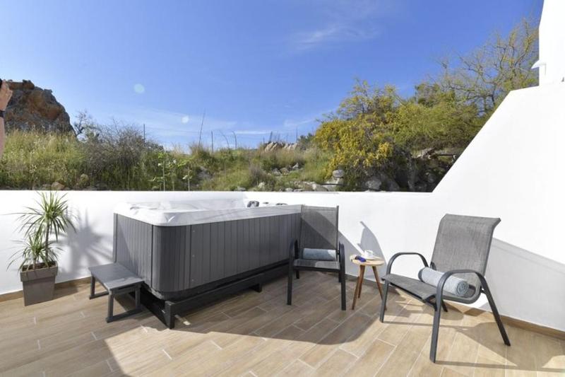 Superior Apartment image 1